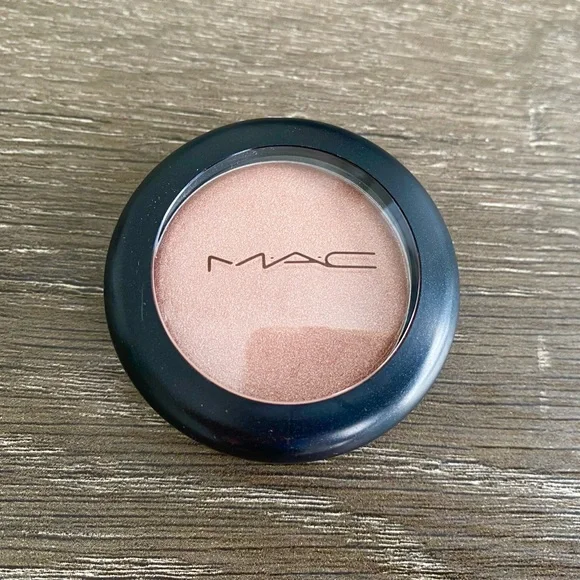 NEW MAC Cream Shell Base Shell - Picture 6 of 7